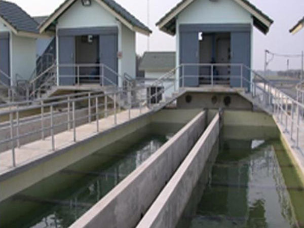 泰国-大成府工业区-...